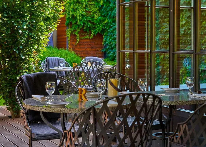 Ξενοδοχείο Capi Hnizdo 4*